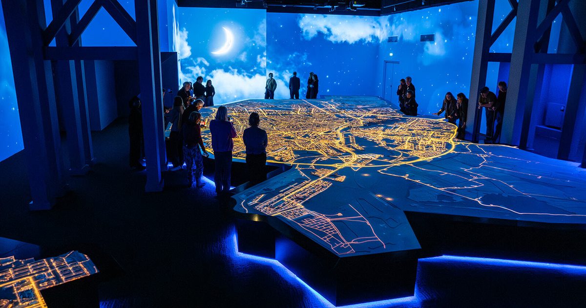 阿姆斯特丹博物館策劃Amsterdam in Motion展覽於Westergas Culture Park展出大型多媒體城市模型