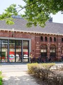 Amsterdam in Motion, voorgevel