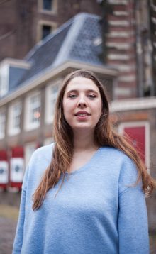 Tammie Schoots is a writer and freelance journalist. She writes and speaks widely about her personal experiences as a transgender woman to reflect on the emancipation and inclusion of transgender people. In addition to her journalistic work, she has published articles with Trouw and Linda Meiden, among others, and is an often-requested guest on various radio programmes.