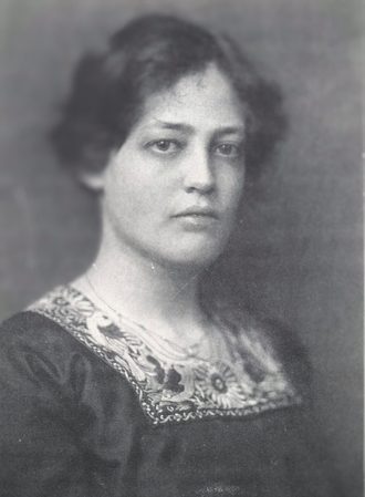Margaret Kropholler, portret in het zwart-wit