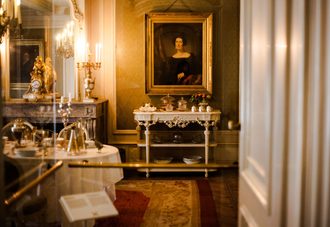 Eetkamer in Huis Willet-Holthuysen, 2023, Françoise Bolechowski