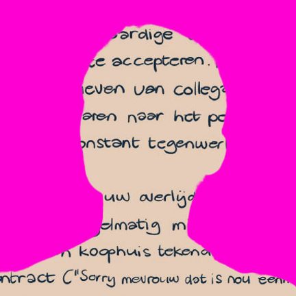 Kunstwerk roze vlak met geschreven tekst in gezichtsvorm