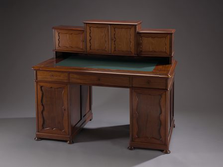 Bureau van Wilhelmina Drucker, 3de kwart 19de eeuw, collectie Amsterdam Museum, inv.nr 4990