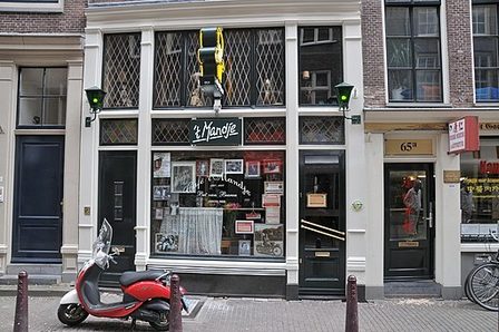 Café t Mandje, 2009 foto: FaceMePLS (Wikimedia)