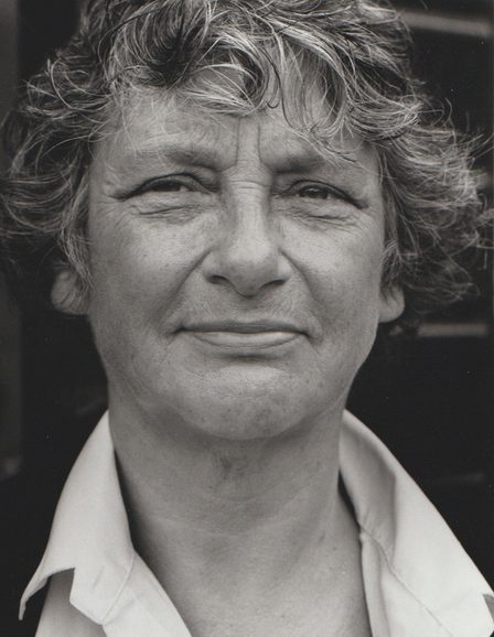 Noor van Crevel circa 70 jaar, fotograaf Gon Buurman