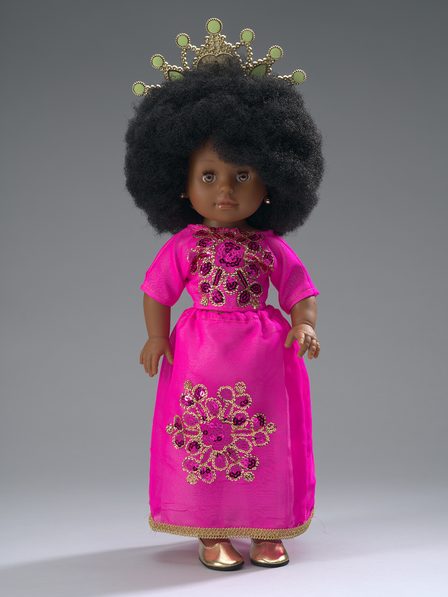 Prinses Shuri Black Unique doll uit poppenwinkel Colourful Goodies, Collectie Amsterdam Museum