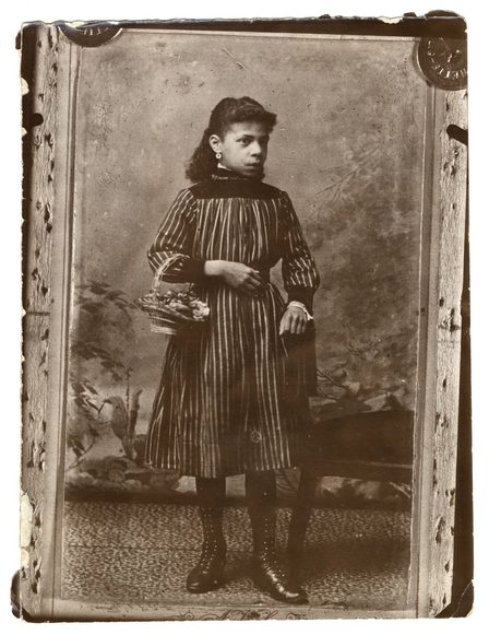 Tonia Stieltjes in 1896, Wikipedia