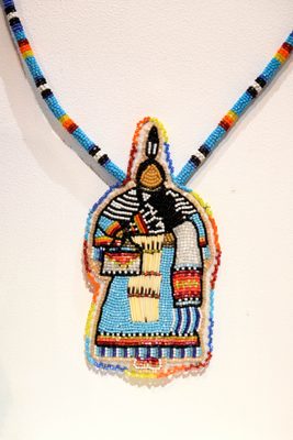 Beadwork and corn husk doll, Aahaasuwiimiikwan (Donna Noah)