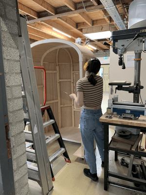 Mediacollege Amsterdam, maakproces installaties